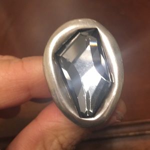 Uno de 50 silver ring with gray crystal 6